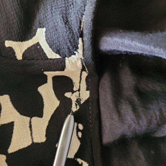 Temptations II Dress 3X Black Crinkle Swing Sheer Bell Sleeve Handkerchief Hem - Picture 17 of 17